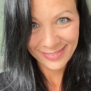 Meet your Posher, J.